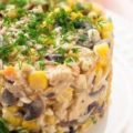 Салат с курицей, шампиньонами и кукурузой, как вкусно приготовить, рецепт фото
