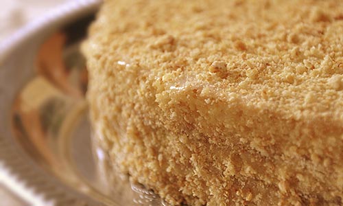 Медовый торт со сметанным кремом, рецепт приготовления