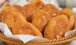 Жареные пирожки с маринованными грибами и рыбой, как испечь, приготовить, рецепт