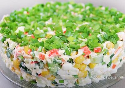 Вкусный салат с крабовыми палочками